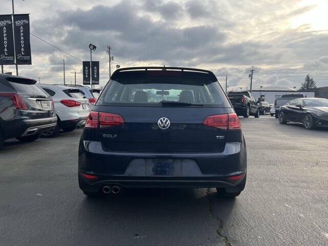 2015 Volkswagen Golf TDI S