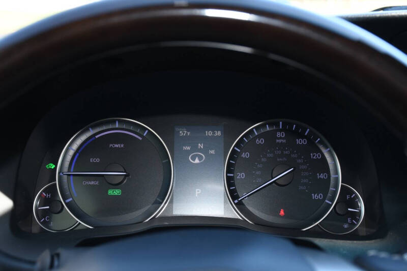 2017 Lexus ES 300h