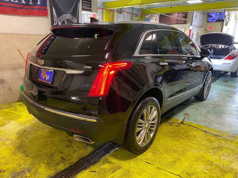 2017 Cadillac XT5 Premium Luxury