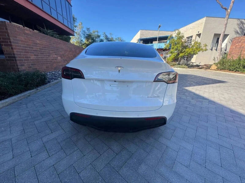 2023 Tesla Model Y Long Range