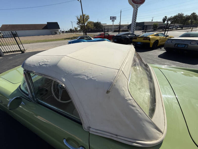 1956 Ford Thunderbird