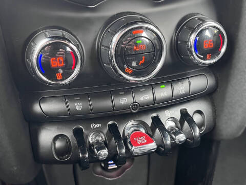 2017 MINI Hardtop 4 Door Cooper