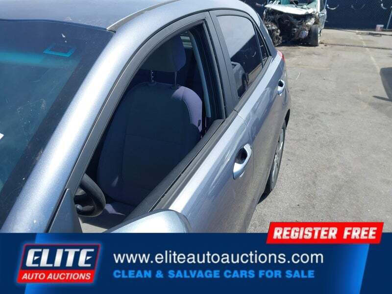 2020 Kia Rio 5-Door S