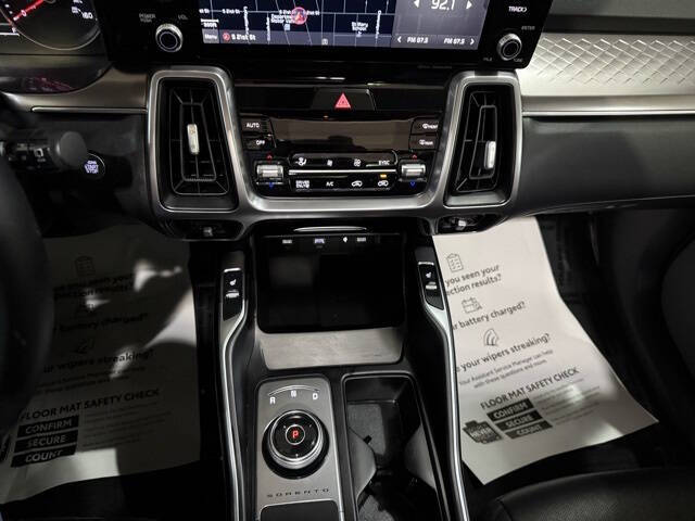 2022 Kia Sorento Hybrid EX