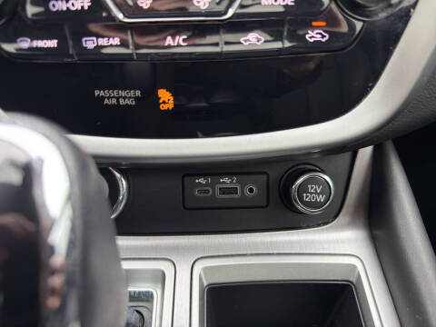 2023 Nissan Murano SL