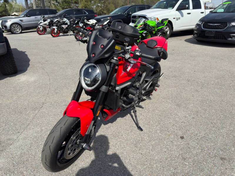 2023 Ducati Monster Plus