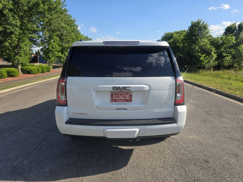 2017 GMC Yukon SLT