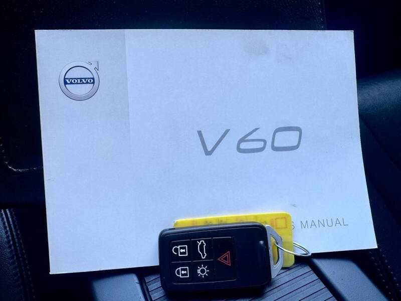 2016 Volvo V60 T5 Drive-E Premier