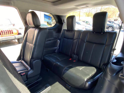 2017 Nissan Pathfinder S