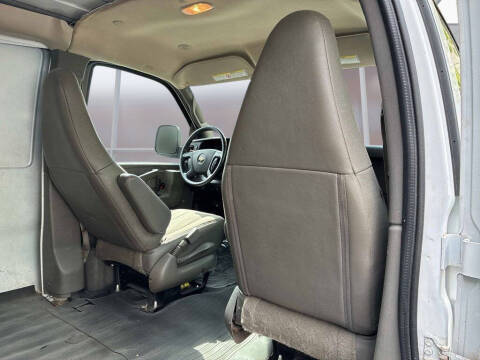 2020 Chevrolet Express 2500