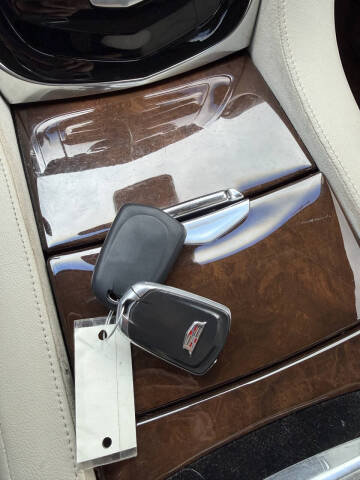 2016 Cadillac Escalade Luxury Collection