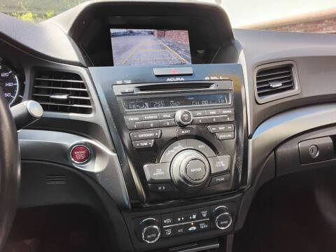 2013 Acura ILX 2.0L w/Tech