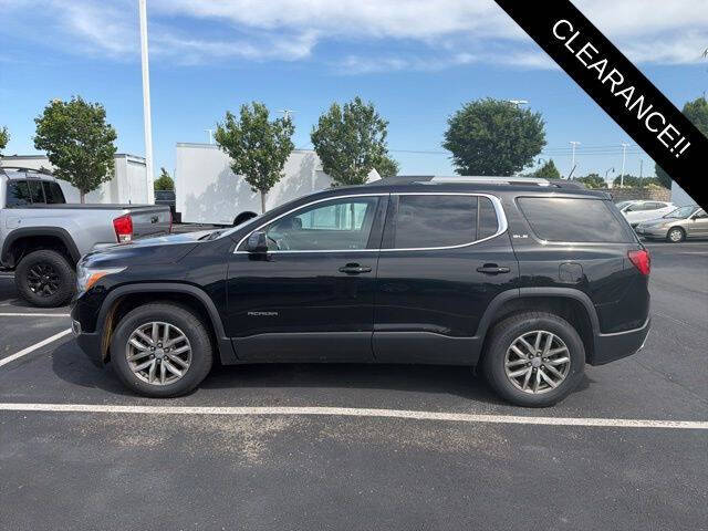 2017 GMC Acadia SLE-2