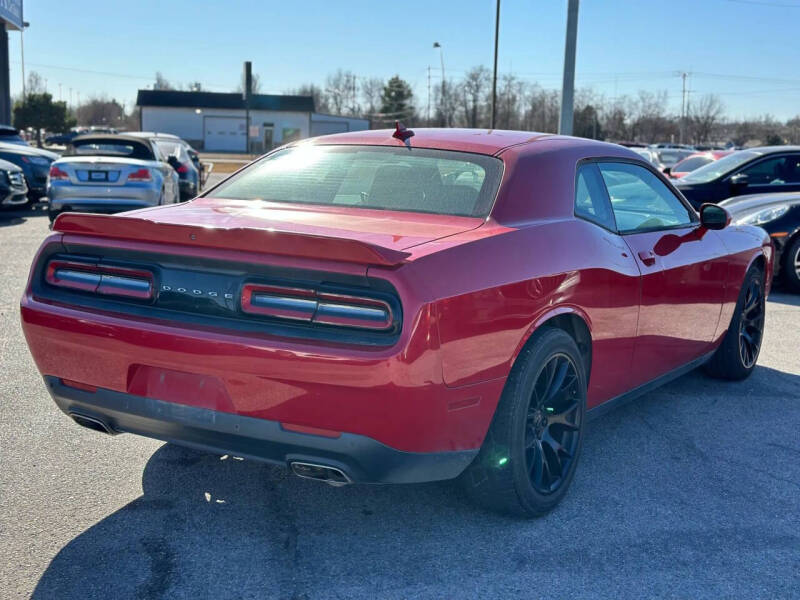 2015 Dodge Challenger SXT Plus