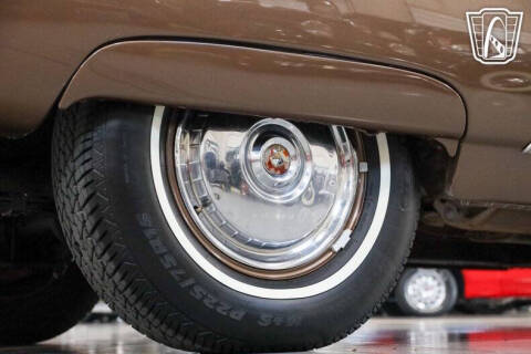 1954 Ford Crestline