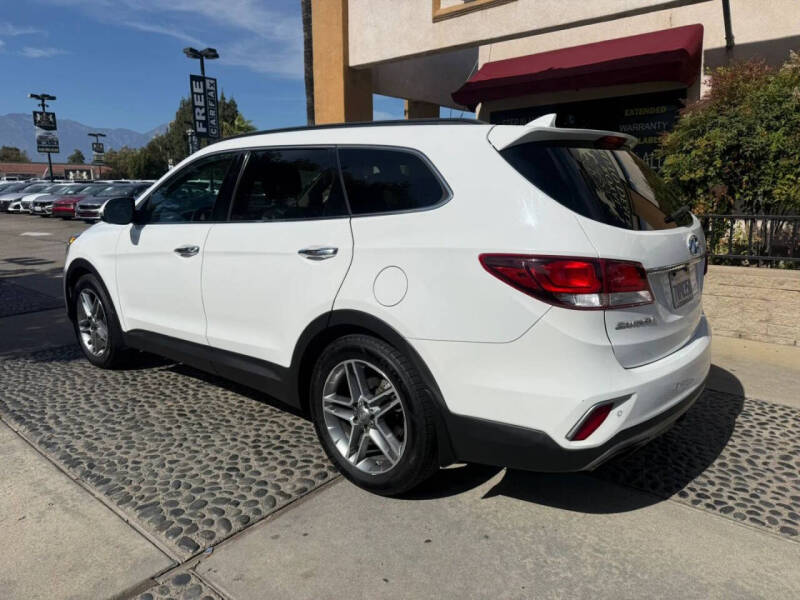 2017 Hyundai Santa Fe SE Ultimate