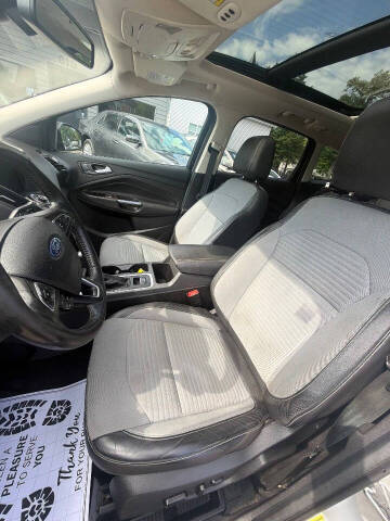 2017 Ford Escape Titanium
