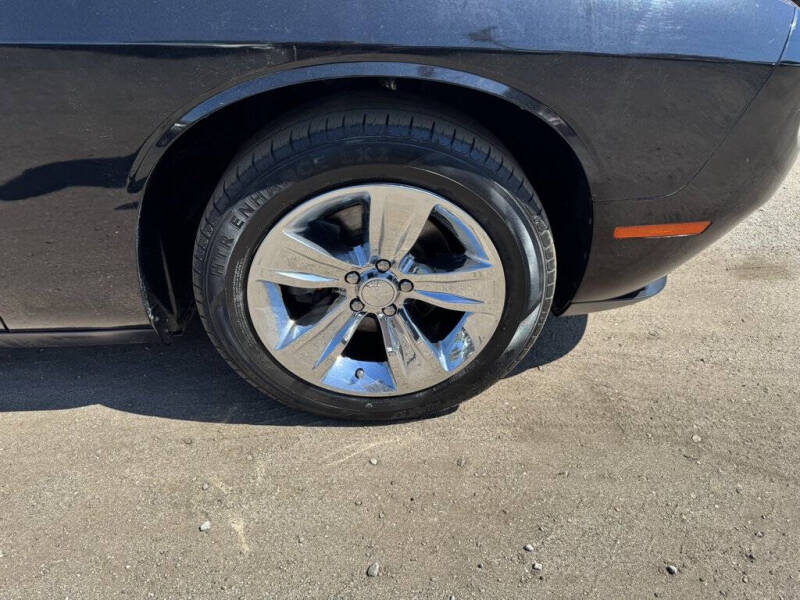 2016 Dodge Challenger SXT