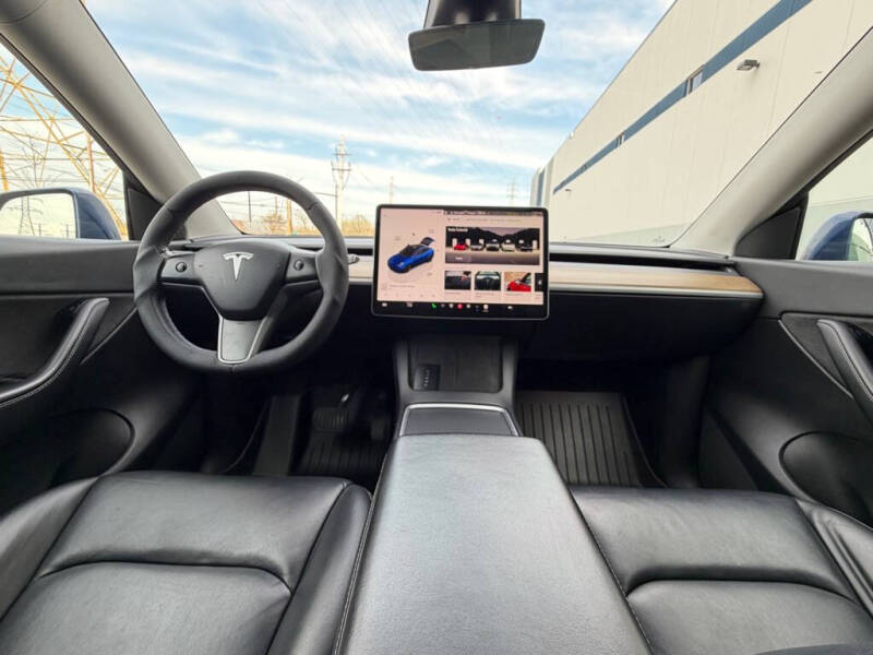 2022 Tesla Model Y Long Range