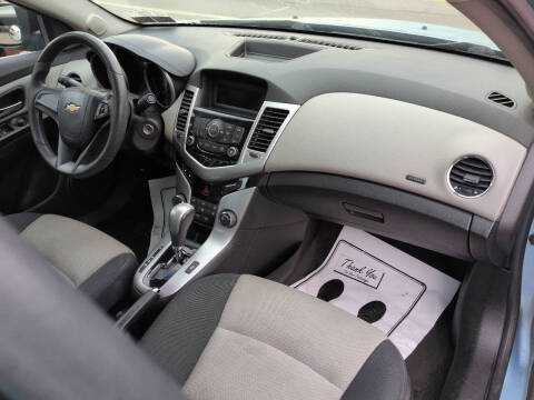 2012 Chevrolet Cruze LS