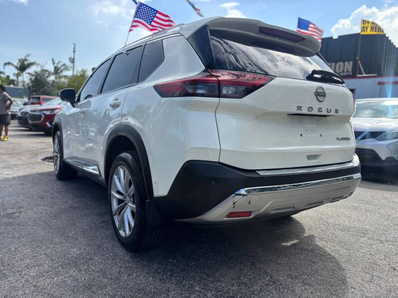 2023 Nissan Rogue Platinum