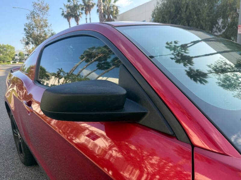 2010 Ford Mustang V6