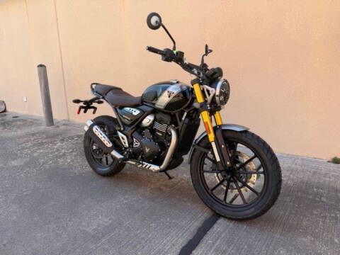 2025 Triumph Scrambler 400 X Phantom Black