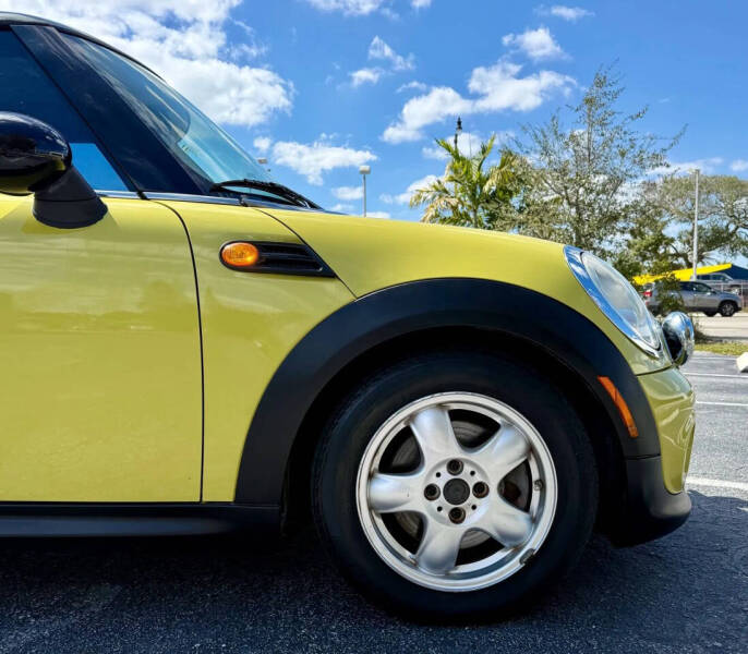 2011 MINI Cooper