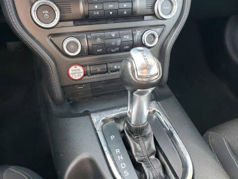 2016 Ford Mustang V6