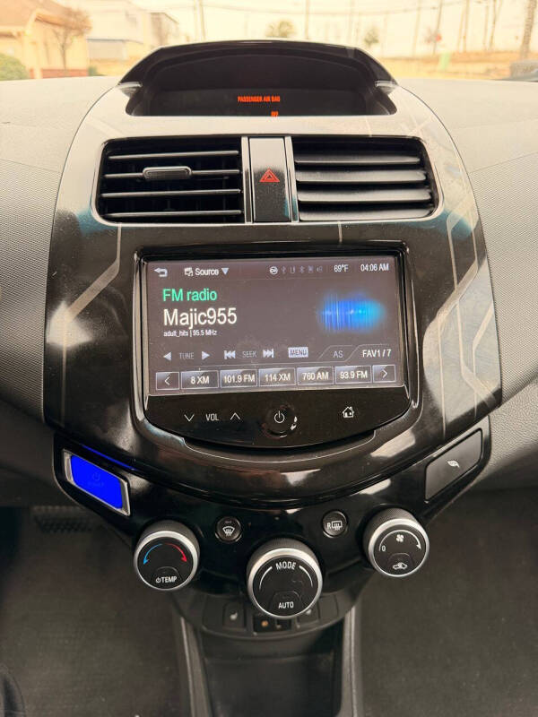 2016 Chevrolet Spark EV 2LT