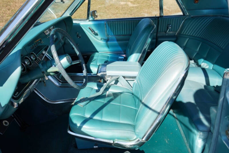 1964 Ford Thunderbird