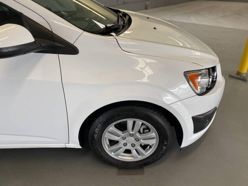 2014 Chevrolet Sonic LT Auto