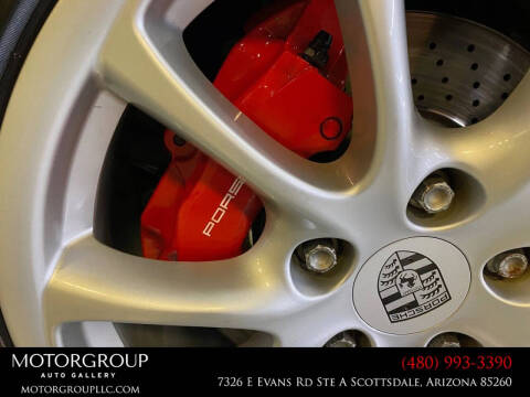 2004 Porsche 911 Carrera 4S