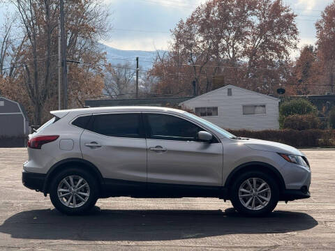 2017 Nissan Rogue Sport S