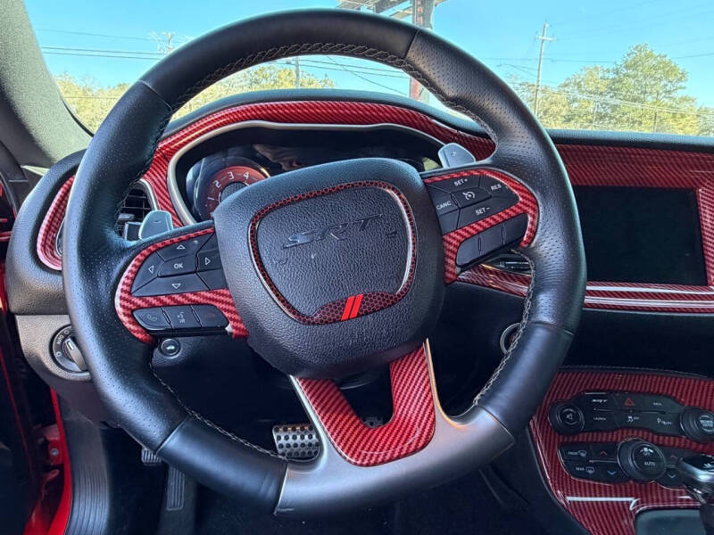 2015 Dodge Challenger SRT Hellcat