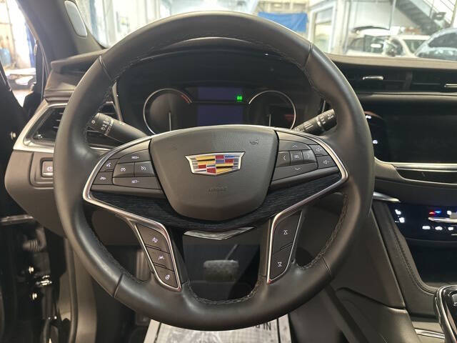 2025 Cadillac XT5 Premium Luxury