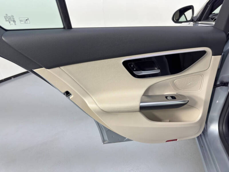 2024 Mercedes-Benz C-Class C 300