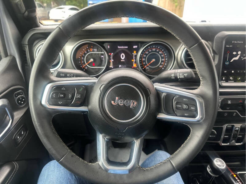 2023 Jeep Gladiator Overland