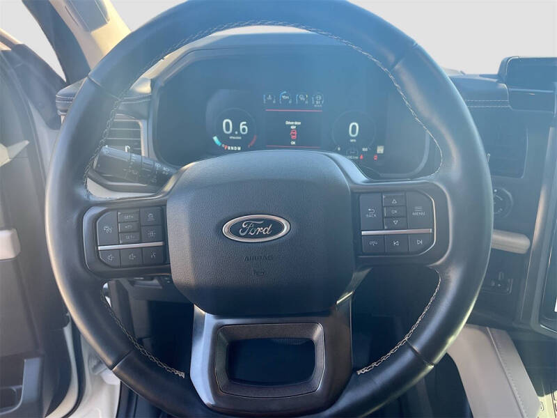 2023 Ford Expedition Platinum