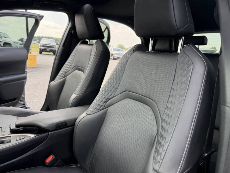 2020 Lexus UX 250h Luxury