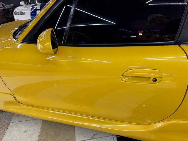 2002 Mazda MX-5 Miata SE