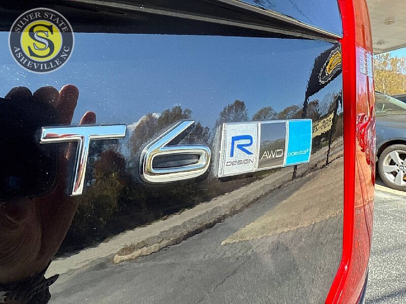 2017 Volvo XC90 T6 R-Design