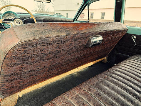1952 Kaiser TRAVLER