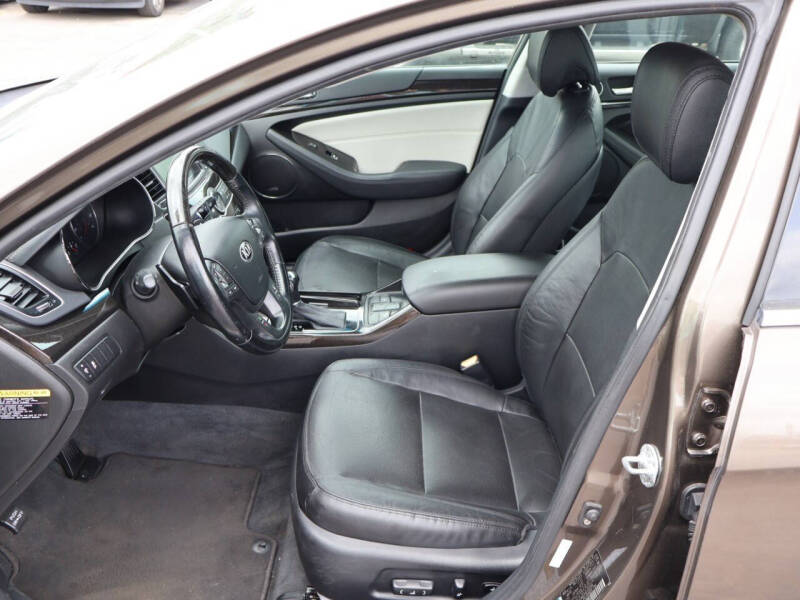 2014 Kia Cadenza Premium