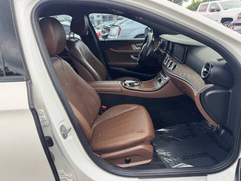 2018 Mercedes-Benz E-Class E 300