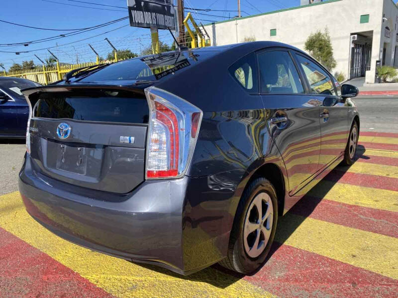 2015 Toyota Prius Three