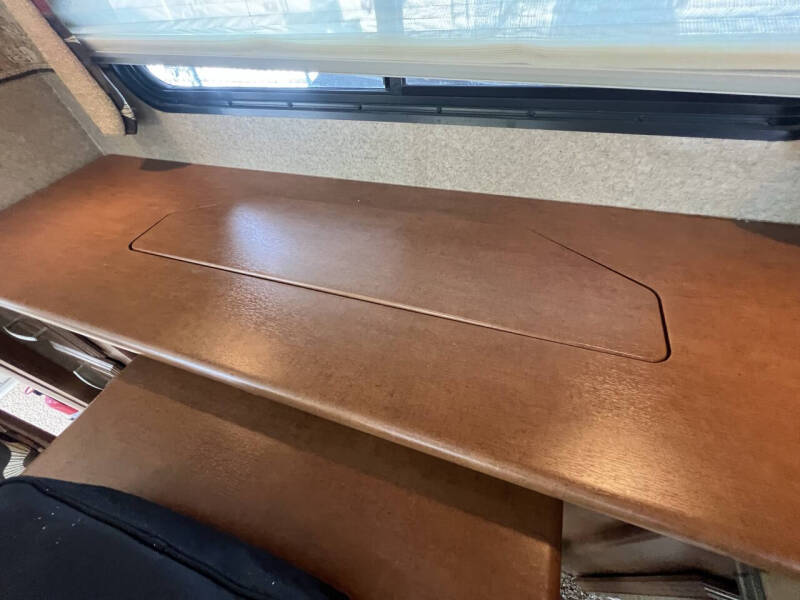 2013 Thor Motor Coach CHALLENGER 37GT