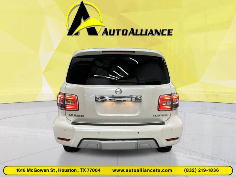 2017 Nissan Armada Platinum