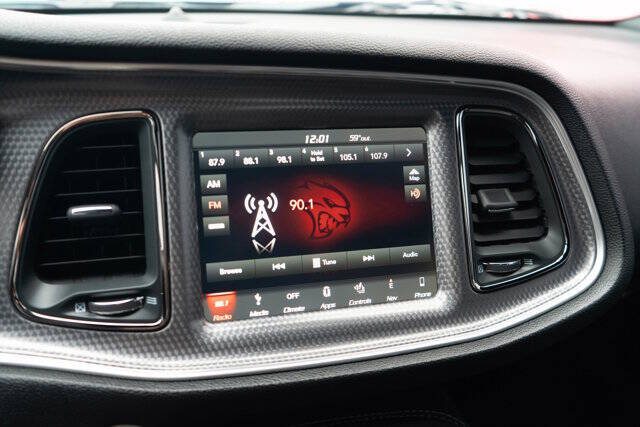 2019 Dodge Challenger 26