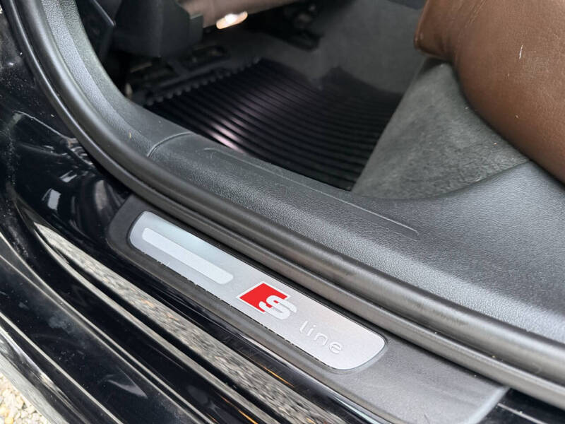 2015 Audi A4 2.0T quattro Premium